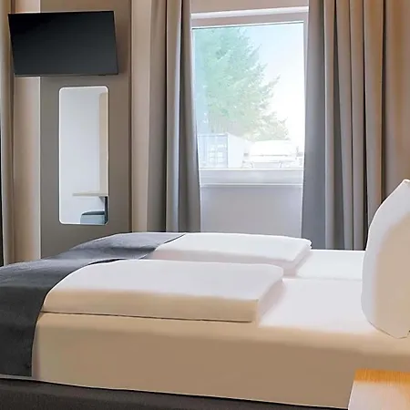 Bruchsal-karlsdorf 酒店 3*